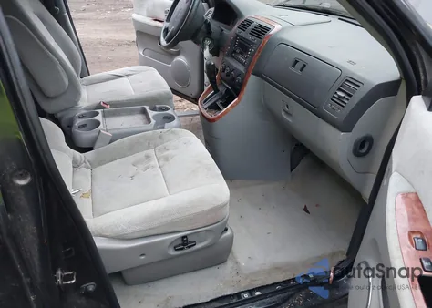 2005 Kia Sedona Ex/Lx из США, поврежденный, VIN KNDUP132156692144